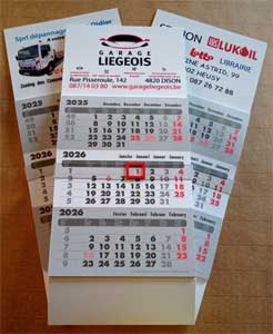 calendrier chevalet de bureau 3 mois personnalis&eacute; en couleurs